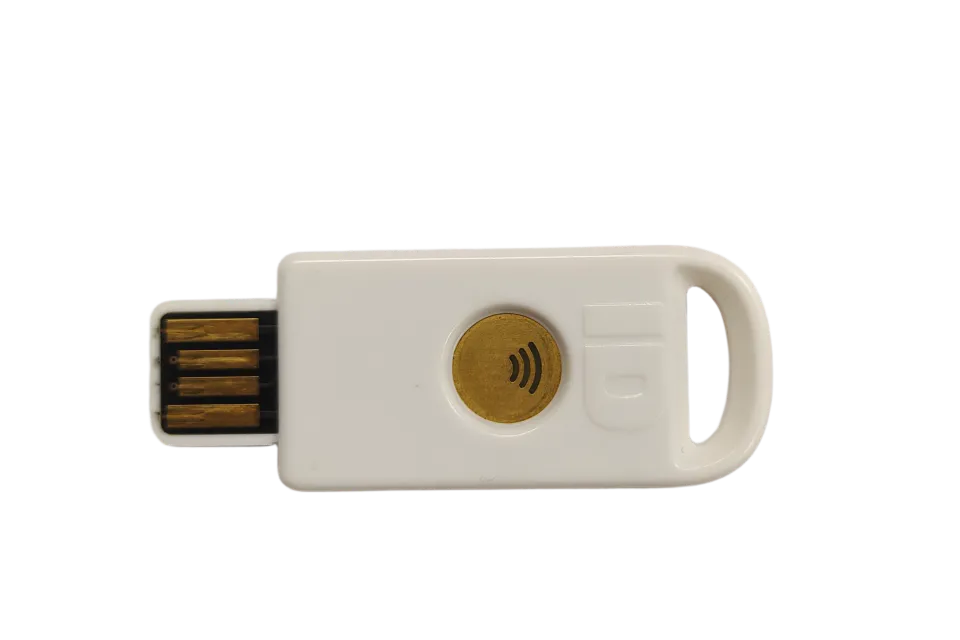 uTrust FIDO2 NFC+ Security Key