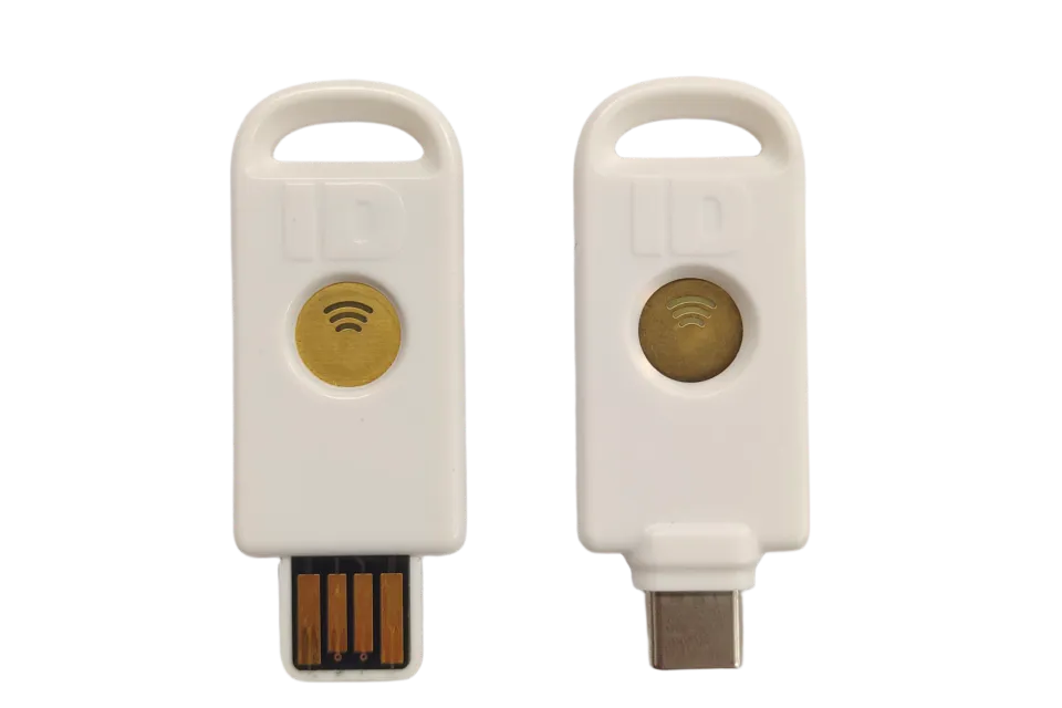 uTrust FIDO2 NFC Security Key